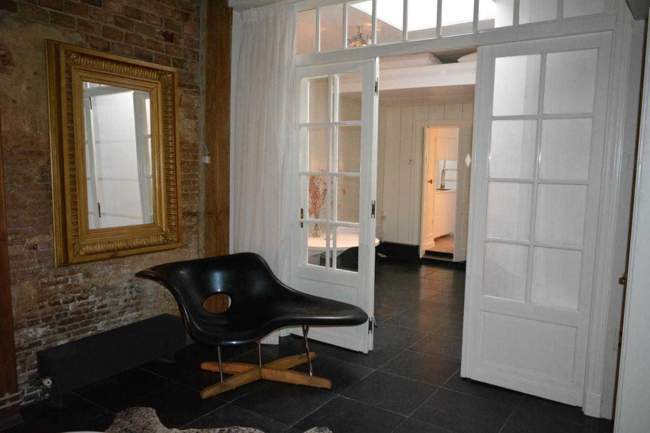 Waterland Hoge Huis Monnickendam Exterior foto